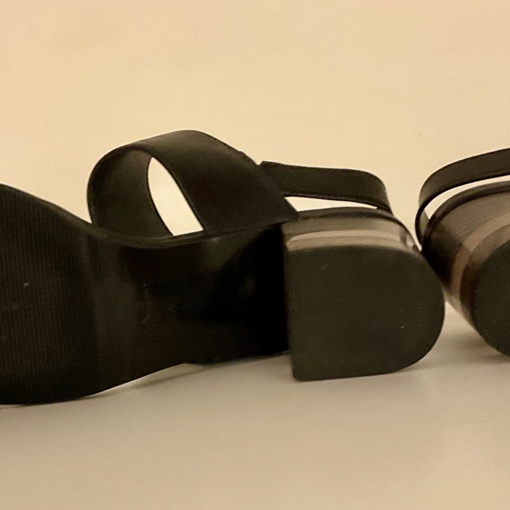 Van Eli Sandals - image 3